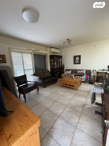 דו משפחתי, שביל הפרגים, ביצרון ורמת ישראל, תל אביב יפו