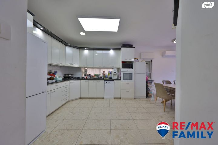 דירה, יצחק יציב 39, קרית חיים מזרחית, חיפה