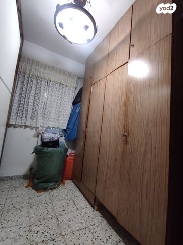 דירה, לוחמי הגטאות, דרום, צפת