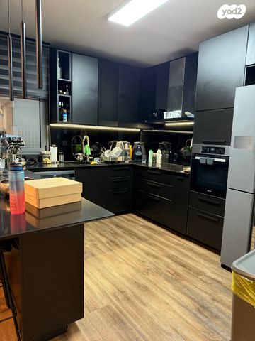 יחזקאל שטרייכמן 