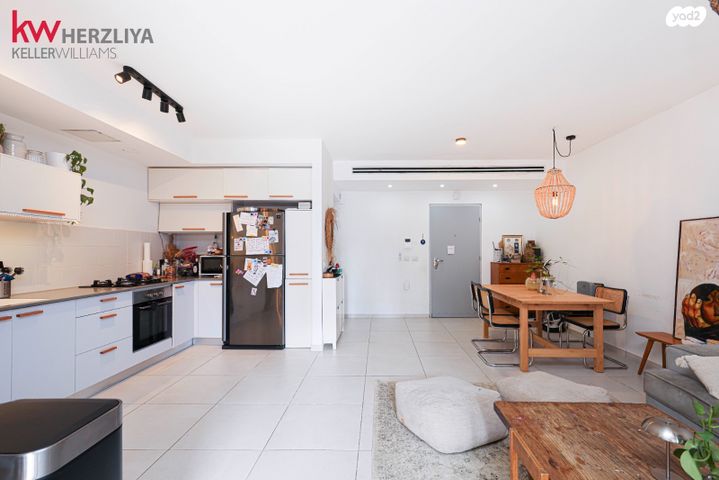 דירת גן, תוף מרים 4, גליל ים (מתחם הכוכבים), הרצליה