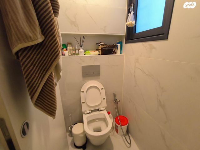 דירת גן, אסף 3, חרוזים, רמת גן