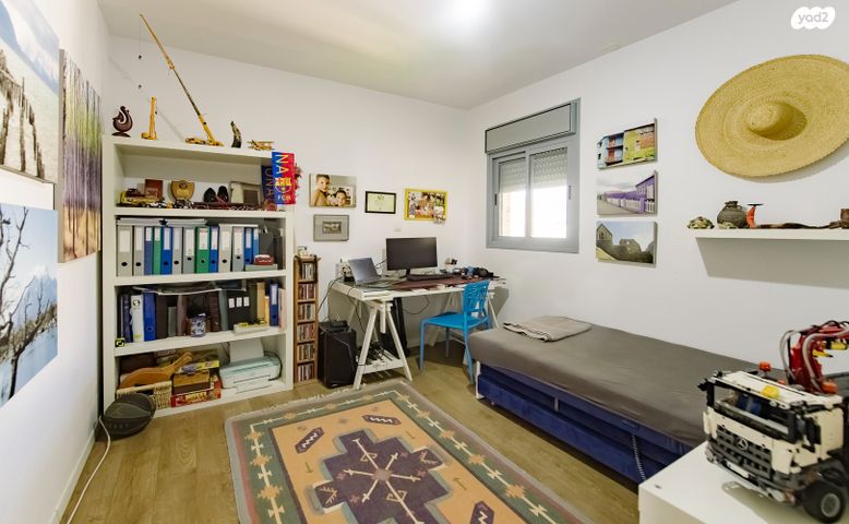 דופלקס, עמנואל זמיר, כפר גנים ג, פתח תקווה