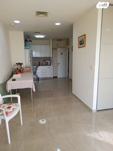 דירה, גבעת אולגה, חדרה