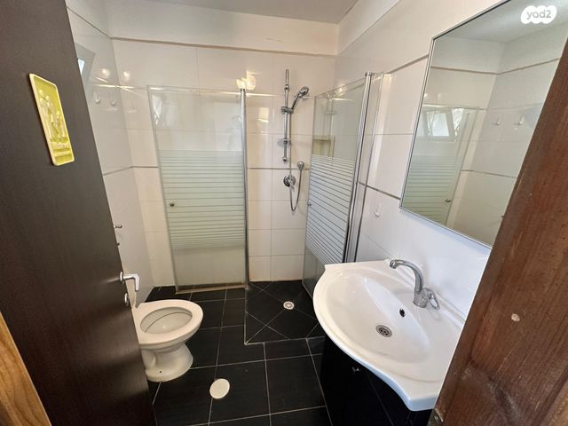 דירה, הקנאים, באר שבע