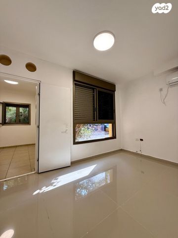 דירה, הרב קוסובסקי, בבלי, תל אביב יפו