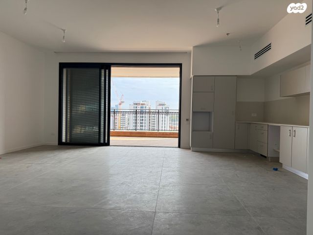 דירה, מרכז דרום, רעננה