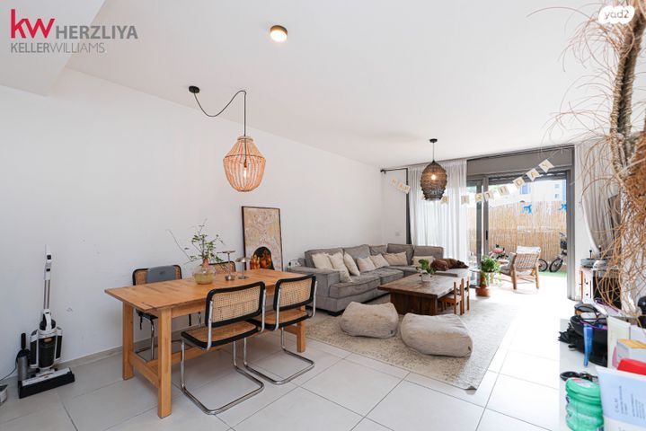 דירת גן, תוף מרים 4, גליל ים (מתחם הכוכבים), הרצליה