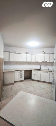 דירה, העצמאות 71, רובע הקריה, הסיטי, אשדוד