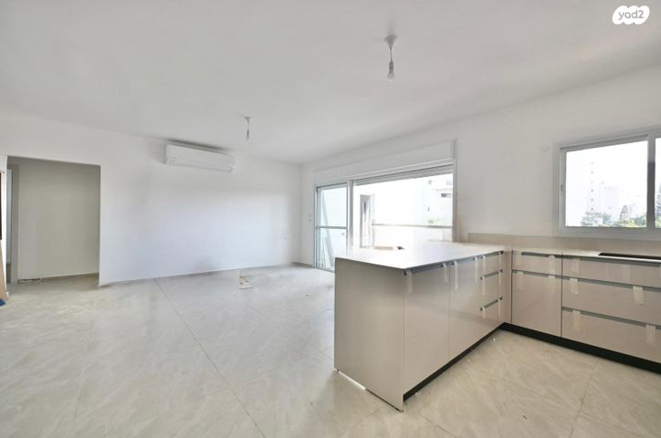 רא"ל מוטה גור 