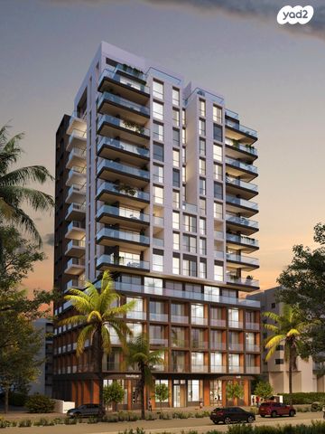 גג/ פנטהאוז, דרך בן גוריון 121, בת ים