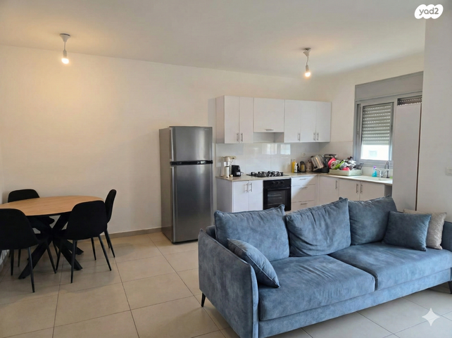 דרך מנחם בגין 22