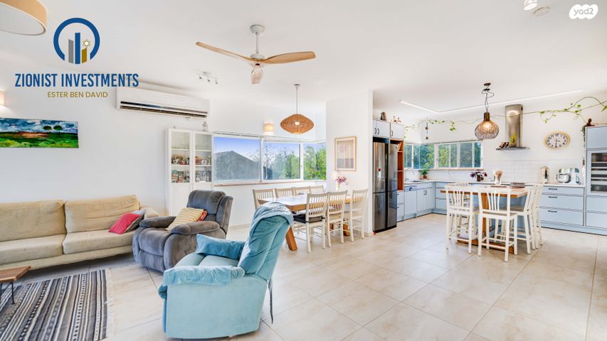 בית פרטי/ קוטג', גלאון