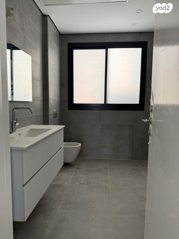 דירה, מרכז דרום, רעננה