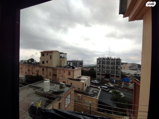 דירה, לוחמי הגטאות, דרום, צפת