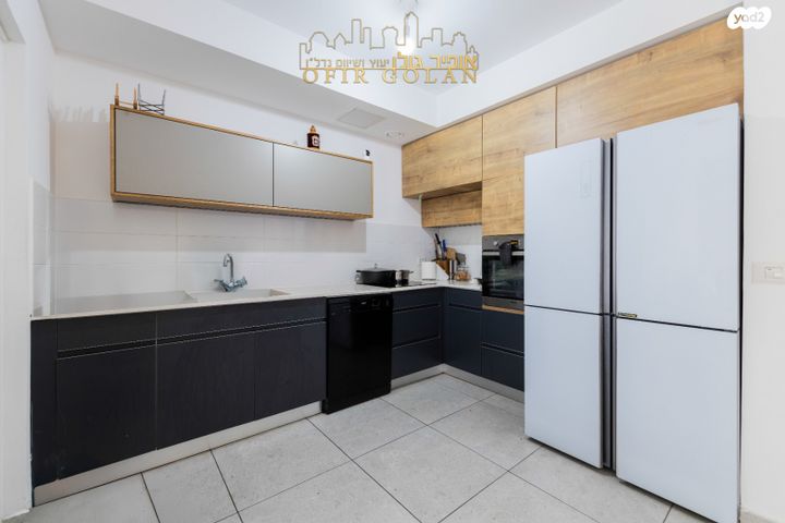 דירה, הרצליה