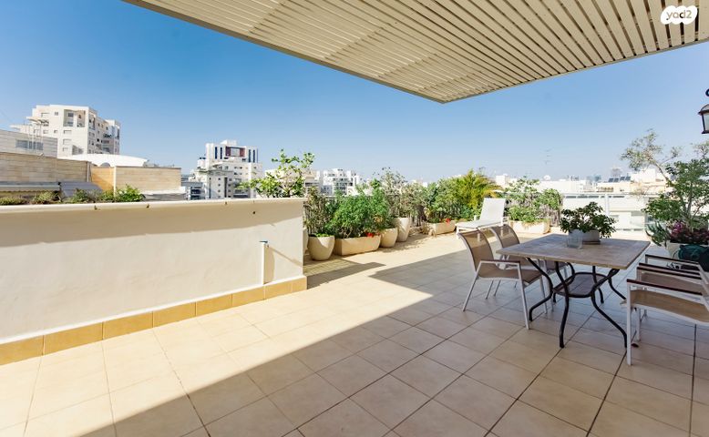 דופלקס, עמנואל זמיר, כפר גנים ג, פתח תקווה