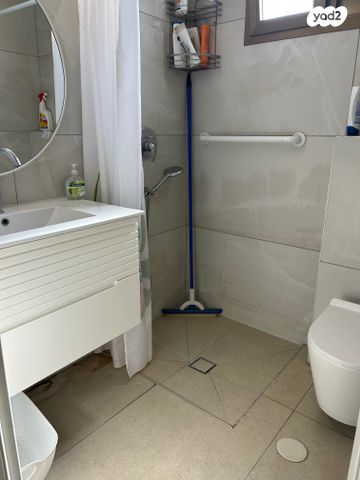 דירה, האימהות 20, סביוני נצר סירני, נס ציונה