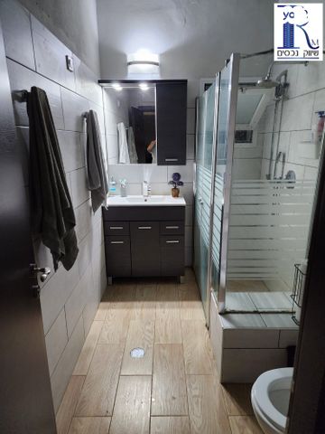 דירה, הצפירה, מרכז, קרית עבודה, חולון