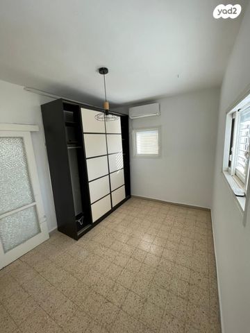 דירה, נהלל 20, נחלת יצחק, תל אביב יפו