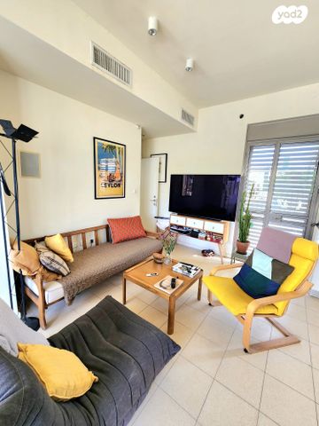 גג/ פנטהאוז, כרם התימנים, תל אביב יפו