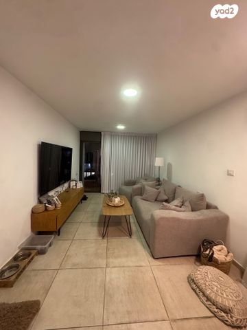 דירה, יוסף אהרונוביץ', נווה רמז, חולון