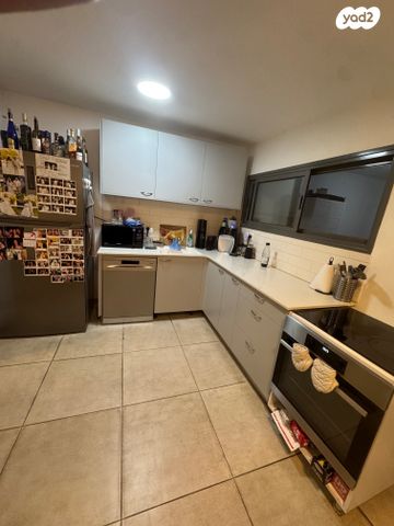 דירה, יוסף אהרונוביץ', נווה רמז, חולון