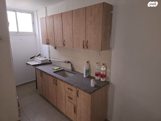 גיורא יוספטל 6