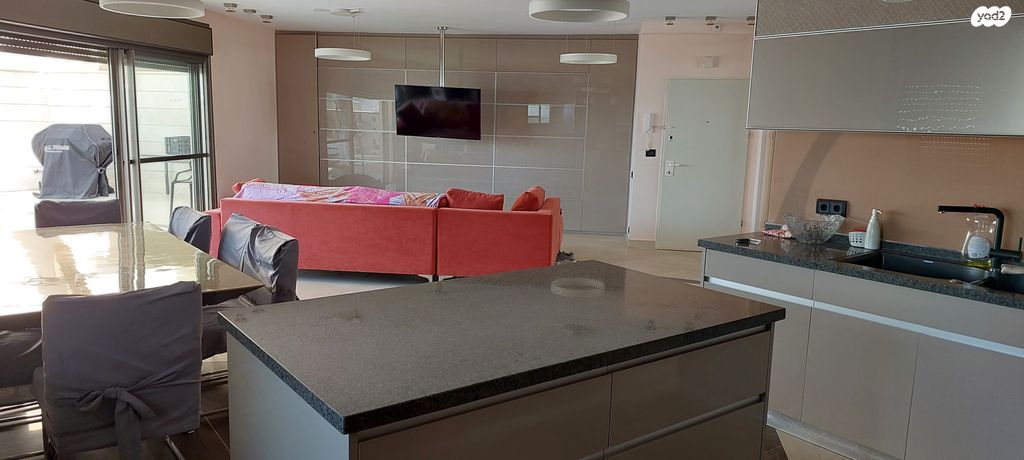 גג/ פנטהאוז, נווה חוף, ראשון לציון