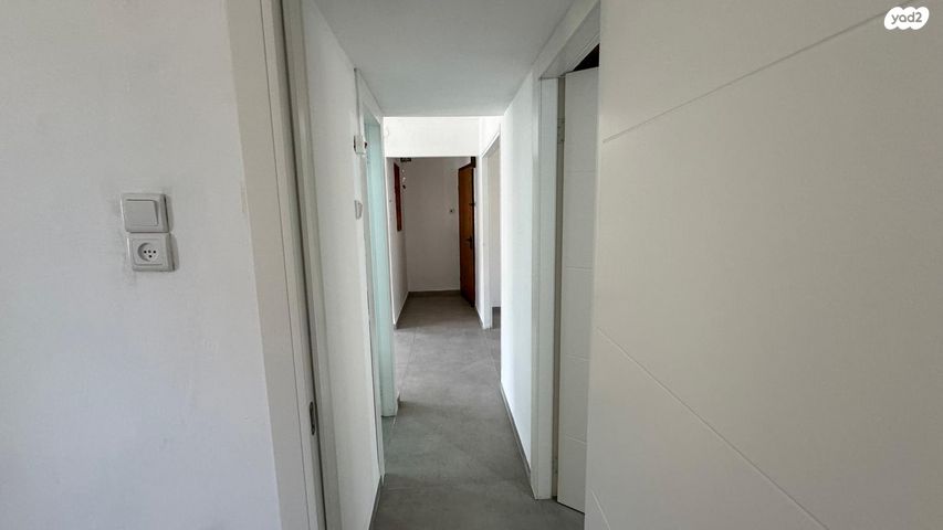 דירה, שדרות דגניה 49, קרית חיים מערבית, חיפה