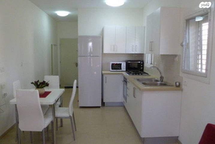 סטודיו/ לופט, דוסתאי, קטמון הישנה, ירושלים