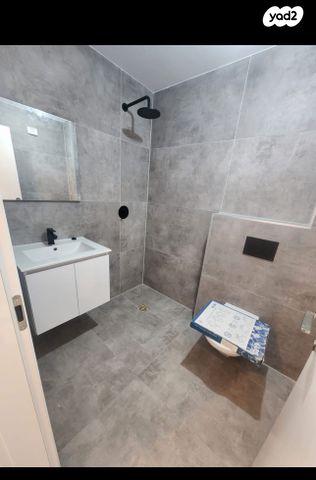 דירה, תוצרת הארץ, תל אביב יפו