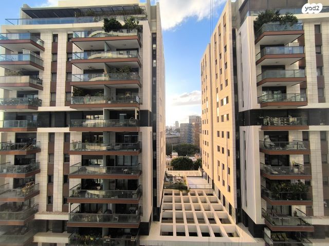 גרציאני יצחק 