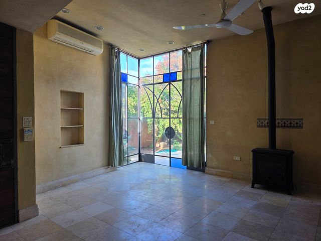 בית פרטי/ קוטג', קדימה צורן