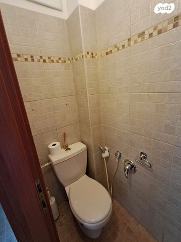 דירה, י"א באדר, נאות רחל, חולון