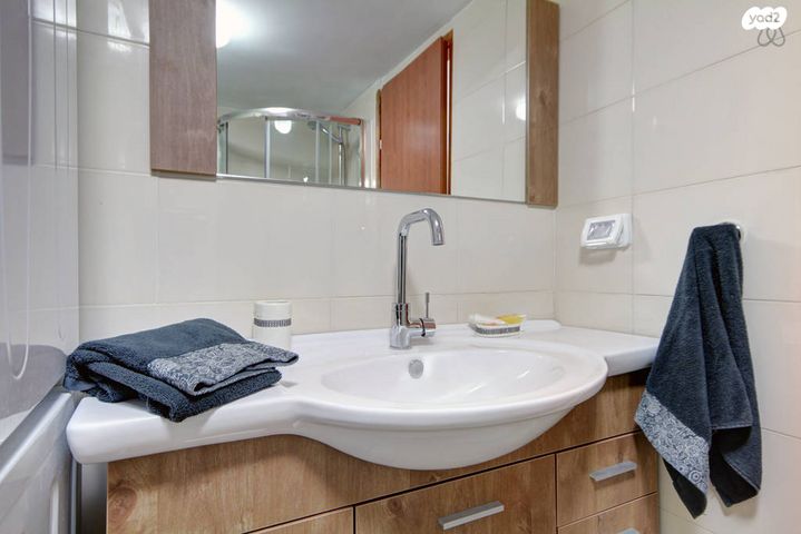 סטודיו/ לופט, דוסתאי, קטמון הישנה, ירושלים