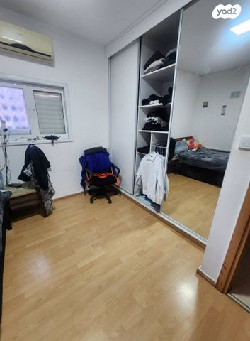 דירת גן, הגולן, רמת החייל, תל אביב יפו