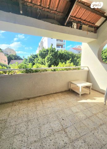 דירה, הרצל, כפר סבא