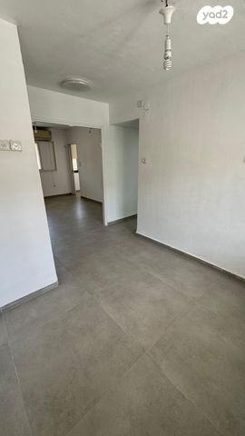 דירה, שדרות דגניה 49, קרית חיים מערבית, חיפה