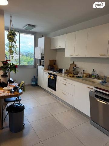 דירה, משמר הירדן, תל גנים, גבעתיים