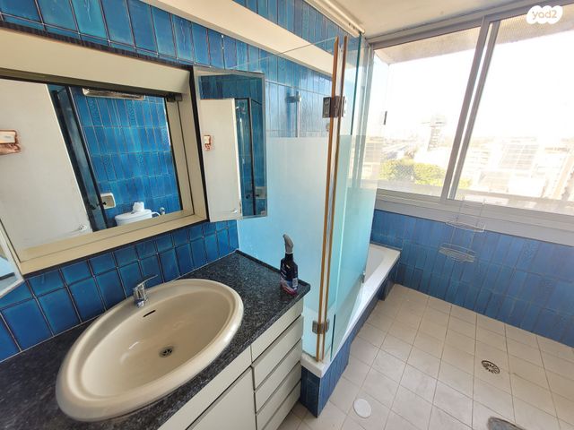 דירה, ידע עם, חרוזים, רמת גן