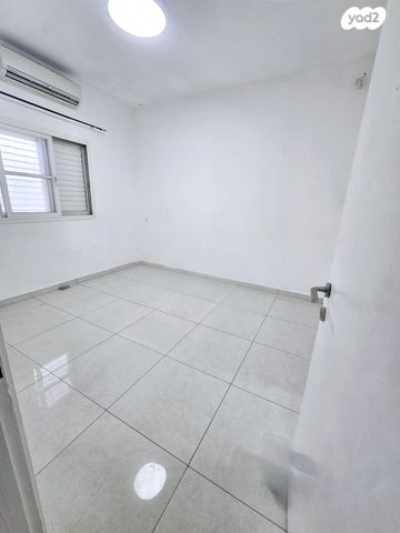 דירה, השומרון, אגרובנק, חולון