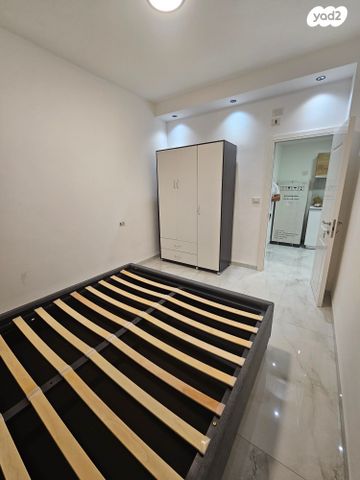 דירה, קרית אתא