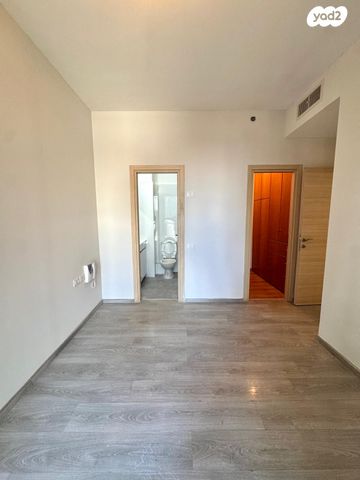 דירה, הרי הגלעד, בורסה, רמת גן