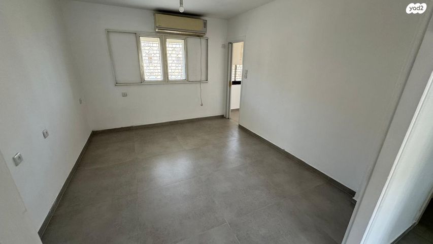 דירה, שדרות דגניה 49, קרית חיים מערבית, חיפה