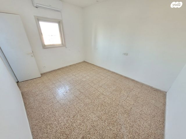 דירה, ידע עם, חרוזים, רמת גן