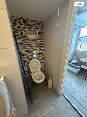 דירה, אבשלום, חדרה