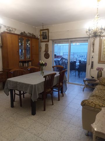 דירה, בית וגן, ירושלים