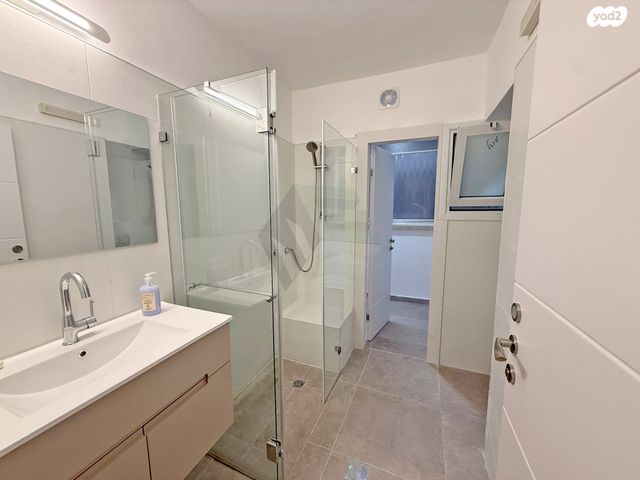 נווה אביבים