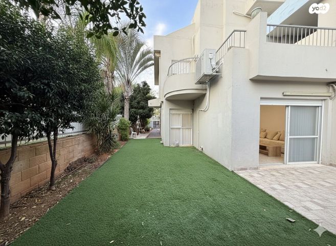 דו משפחתי, כפר יונה